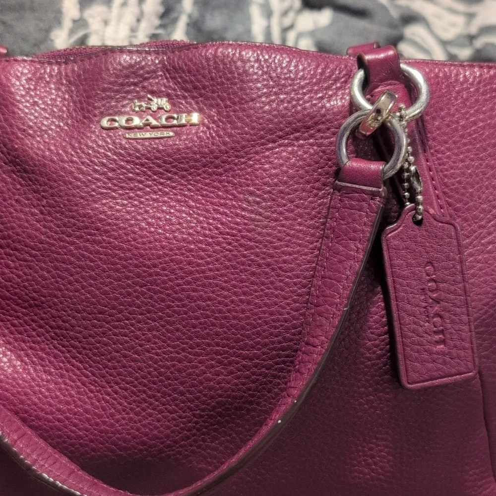 Coach Pebble Leather Small Kelsey Satchel USED - Picture 3 of 9